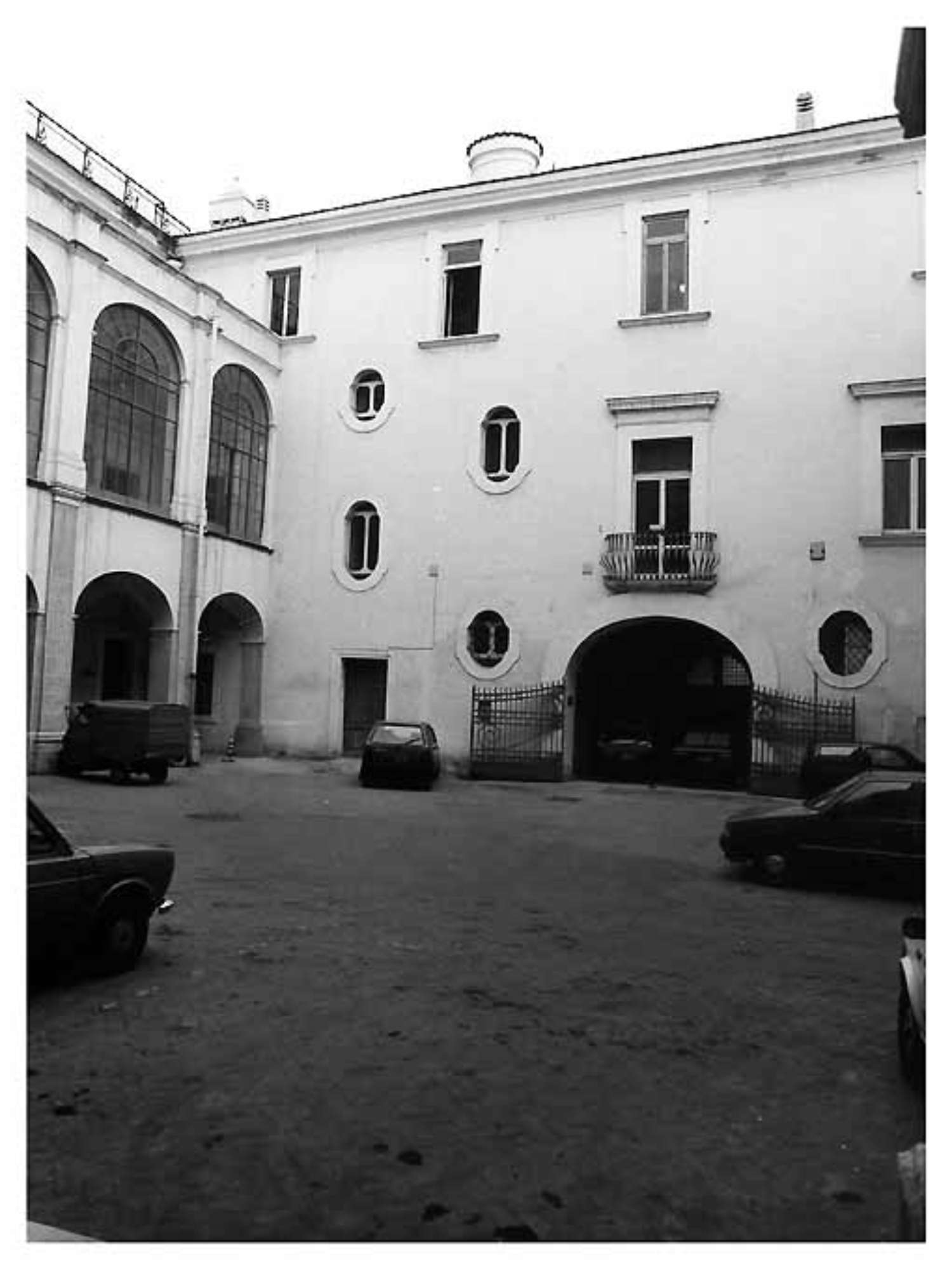Interno, corte centrale
